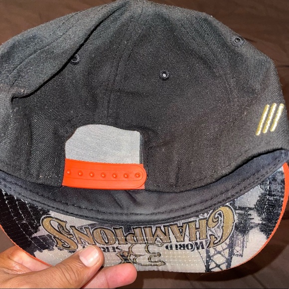 5950 SnapBack hat - Picture 3 of 4